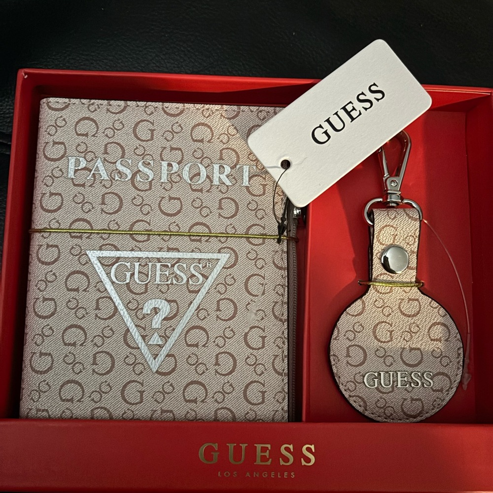 GUESS Passport Holder and Keychain Set
